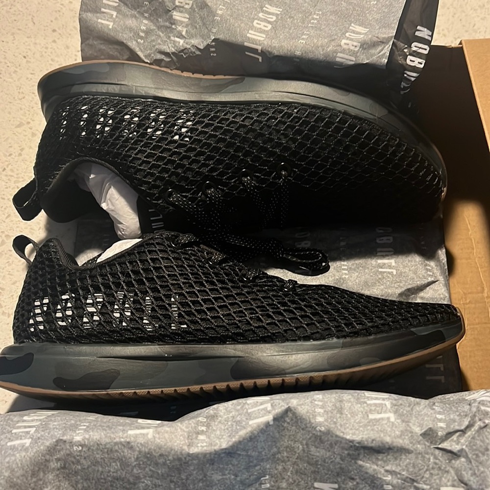 NOBULL CAMO MESH RUNNERS - BRAND NEW NEVER WORN